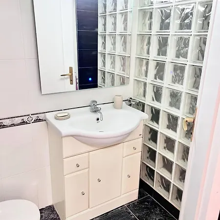 Cristianos 1 Bed Appartement *