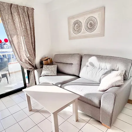 Cristianos 1 Bed Apartamento *