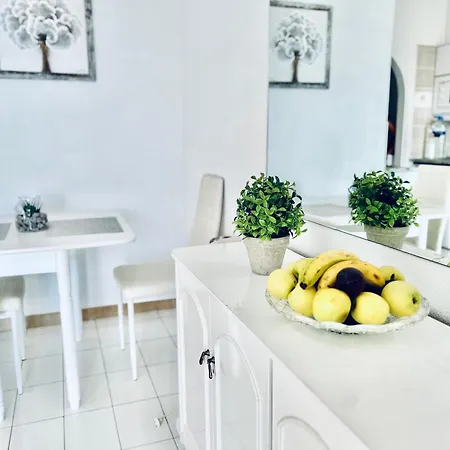 Cristianos 1 Bed 公寓 *