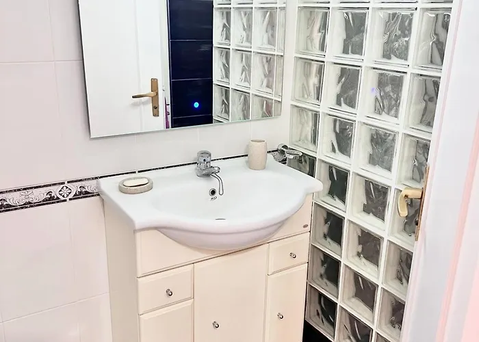 Cristianos 1 Bed Appartement *