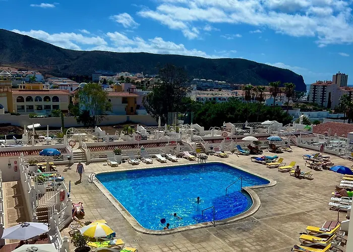 Cristianos 1 Bed Apartment *