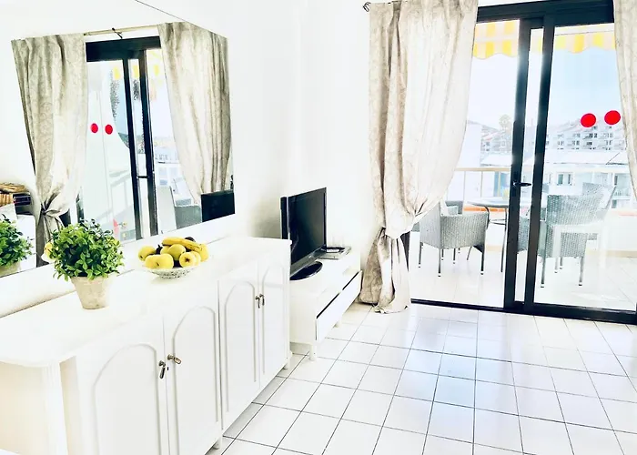 Cristianos 1 Bed Arona (Tenerife)